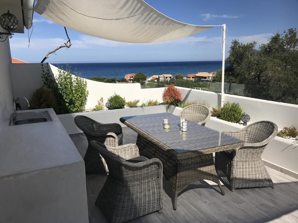 Ferienwohnung Agios Gordios Stevens On The Hill Exterior foto