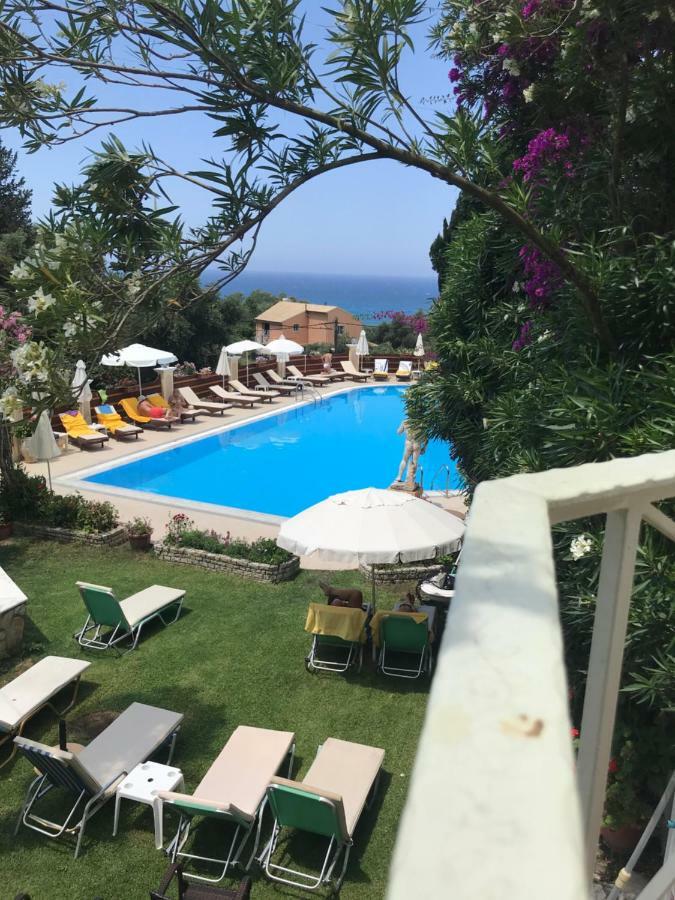 Ferienwohnung Agios Gordios Stevens On The Hill Exterior foto