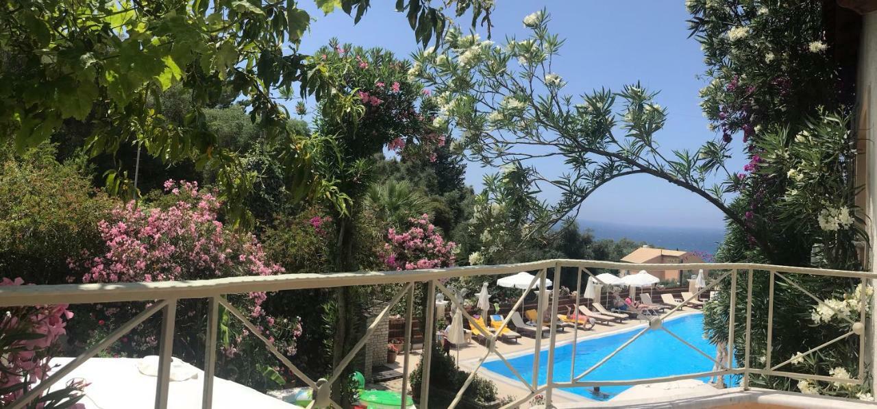 Ferienwohnung Agios Gordios Stevens On The Hill Exterior foto
